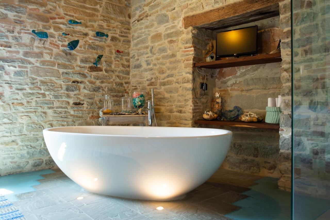 La Della Campanara Bed & Breakfast *