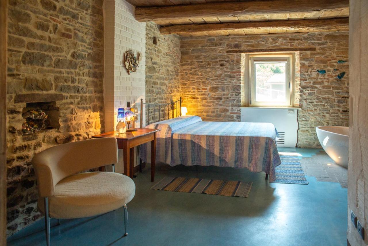 La Della Campanara Bed and breakfast